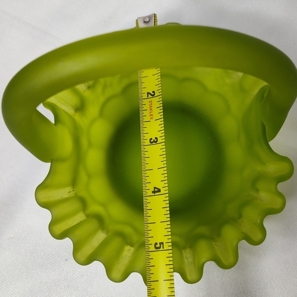 Westmoreland Green Satin Glass Ruffled Basket With Grape Panels, Vintage - Picture 5 of 5